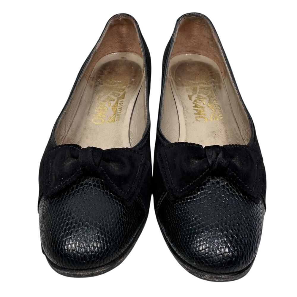 Salvatore Ferragamo Flats Women’s 6 B Black Pebbled Leather Nubuck Bow Shoes‎ - Picture 2 of 9